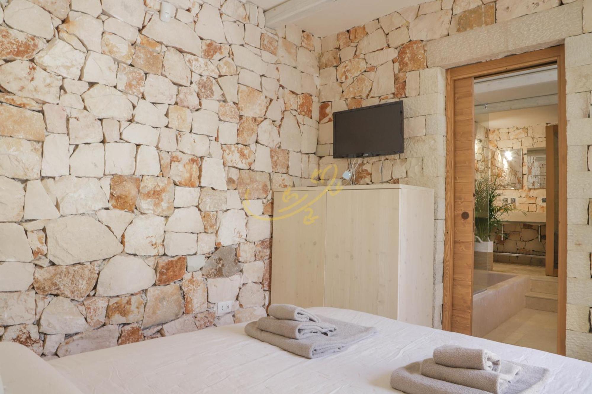 Trulli & Dimore - I Trulli Di Carole Ostuni Exteriör bild